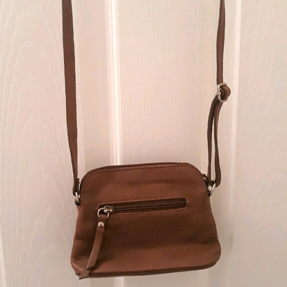 L'Artigiano Sorrentino Italian Leather Crossbody - Picture 4 of 9